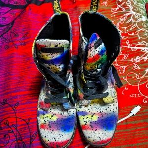 Vintage women's Doc Martens